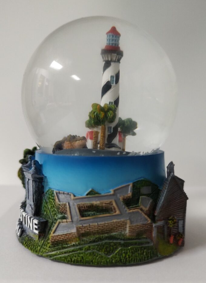Glass and Poly-Resin Snow Globe 65mm