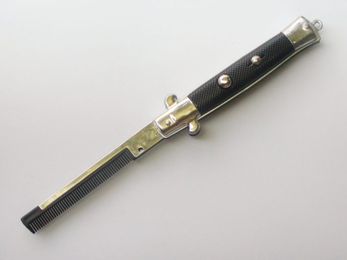 Switchblade Folding Comb